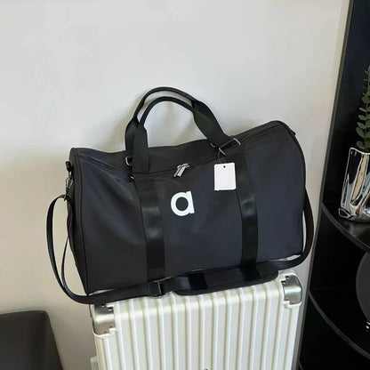 Handbag, Sports Hanging Bag, Leisure Waterproof Yoga Bag, Travel Fitness Bag, Large Capacity Shoulder Bag for Business Trips